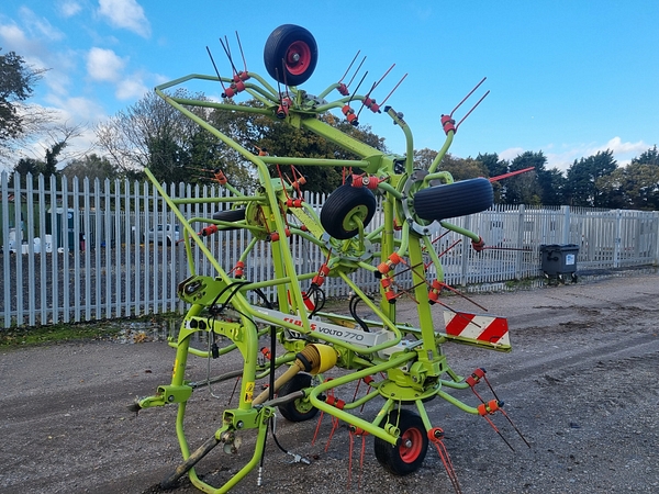 2013 Claas Volto 770 for sale in Dereham, Norfolk
