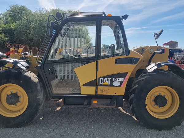 2007 Cat TH220B for sale in Dereham, Norfolk