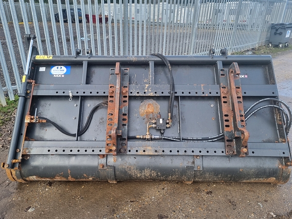 Chris Atkin & Son Ltd - MX Feeding Bucket